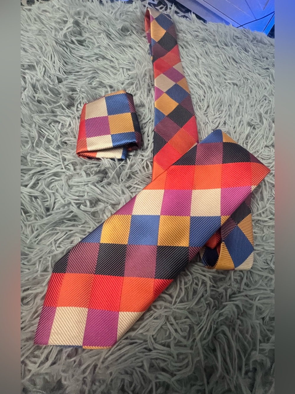 Men’s Multicolor Tie and Handkerchief